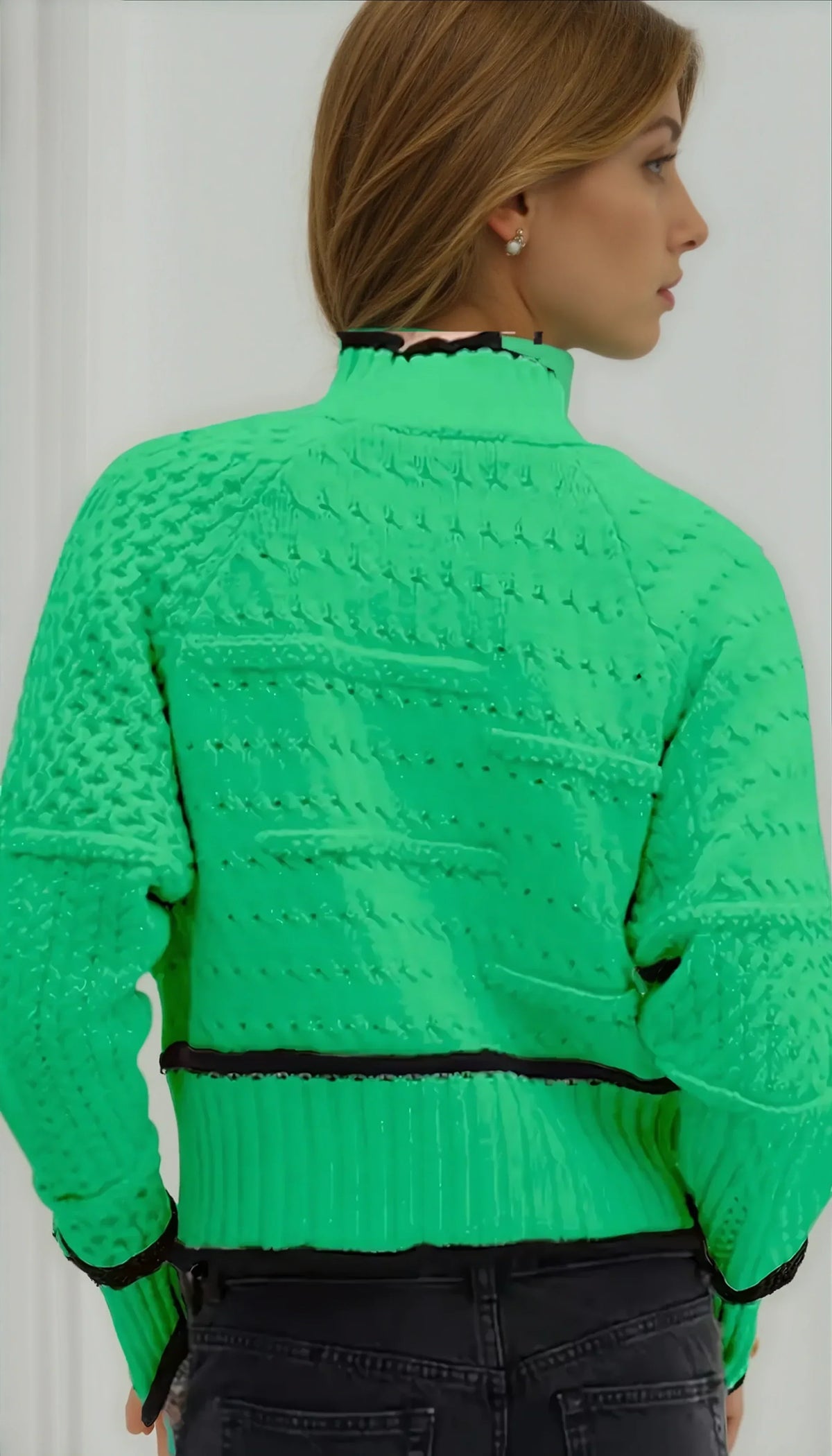 Damski Sweter z Geometrycznym Splotem i Stójką - 3