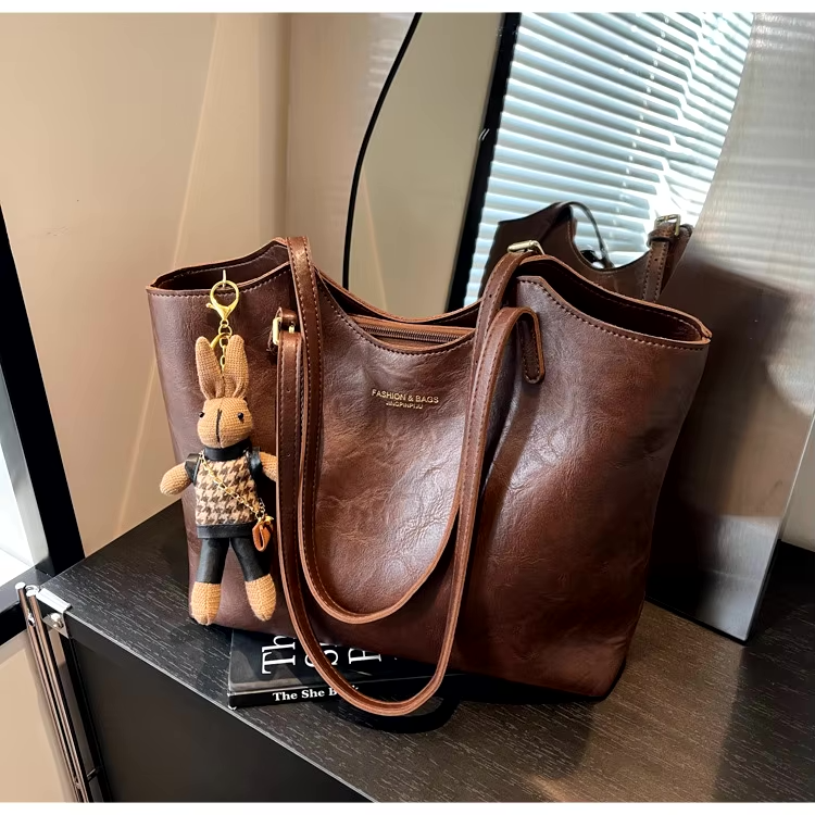 Damska Torba Shopper z Odpinaną Zawieszką w Stylu Vintage