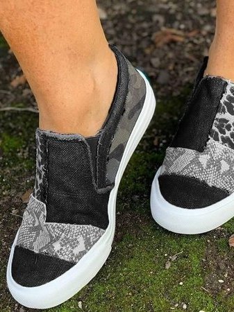 Damskie Wsuwane Sneakersy Patchworkowe ze Zwierzęcym Nadrukiem - 14