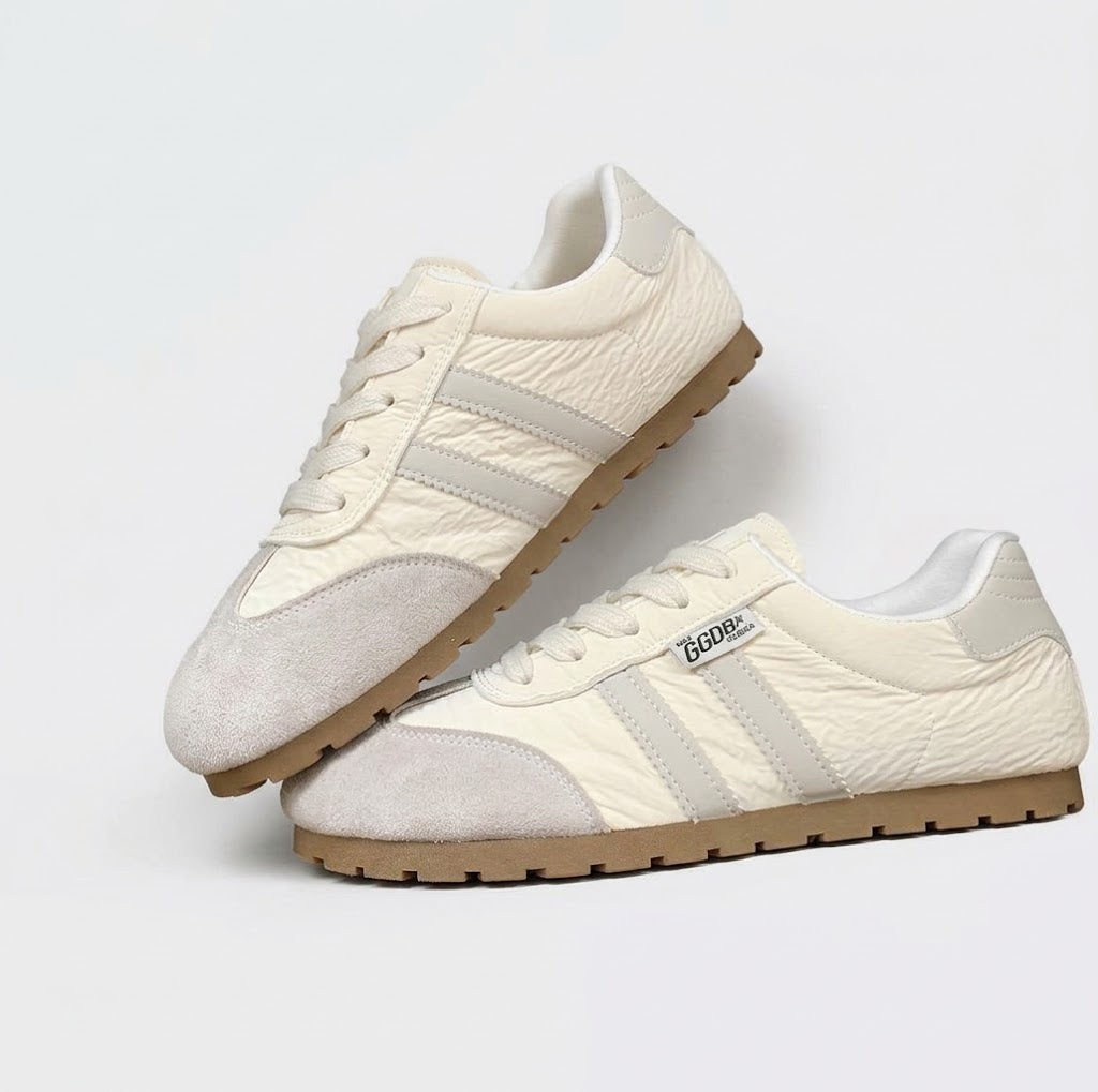 Damskie Sneakersy Retro z Wiązaniem - Biały