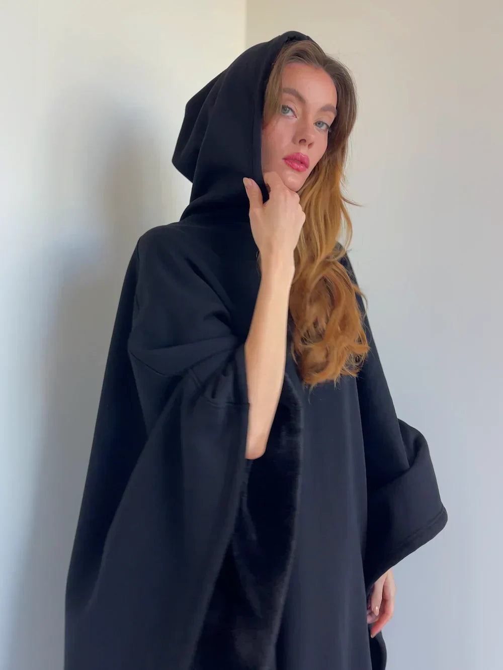 Damska Bluza Oversize z Kapturem - 13