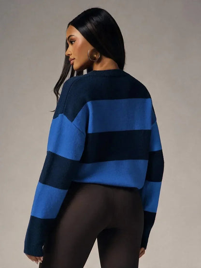 Damski Oversize Sweter z Guzikami i Okrągłym Dekoltem - 21