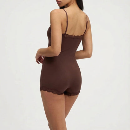 Damska Bodysuit z Koronką i Cienkimi Ramiączkami - Brązowy