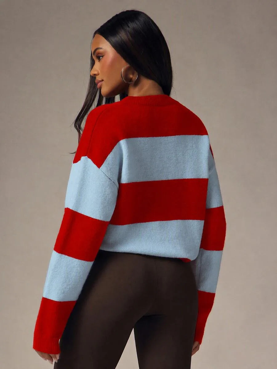 Damski Oversize Sweter z Guzikami i Okrągłym Dekoltem - 15