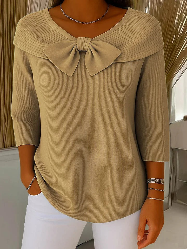 Damski Sweter Dopasowany z Kokardą przy Dekolcie i Rękawem Trzy Czwarte - Khaki