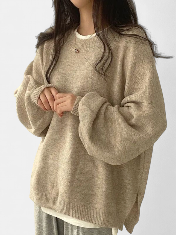Damski Sweter Oversize z Opuszczonymi Ramionami i Rozcięciami przy Dole - Khaki