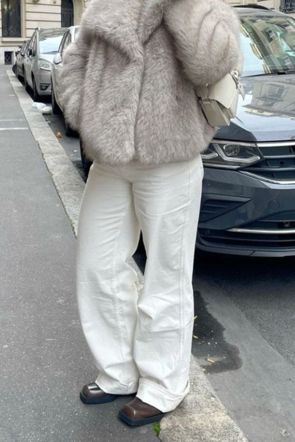Damska Kurtka z Futerkiem Ekologicznym Krótka