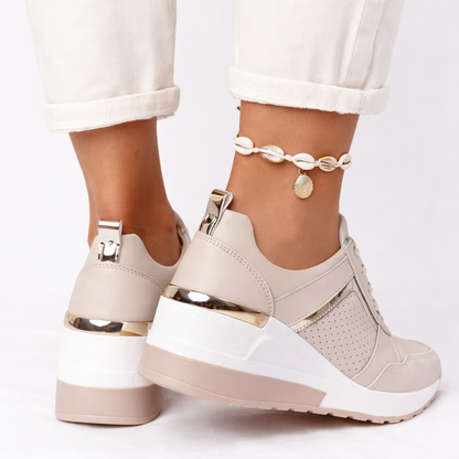 Damskie Sneakersy na Koturnie z Metalicznym Wykończeniem - 6